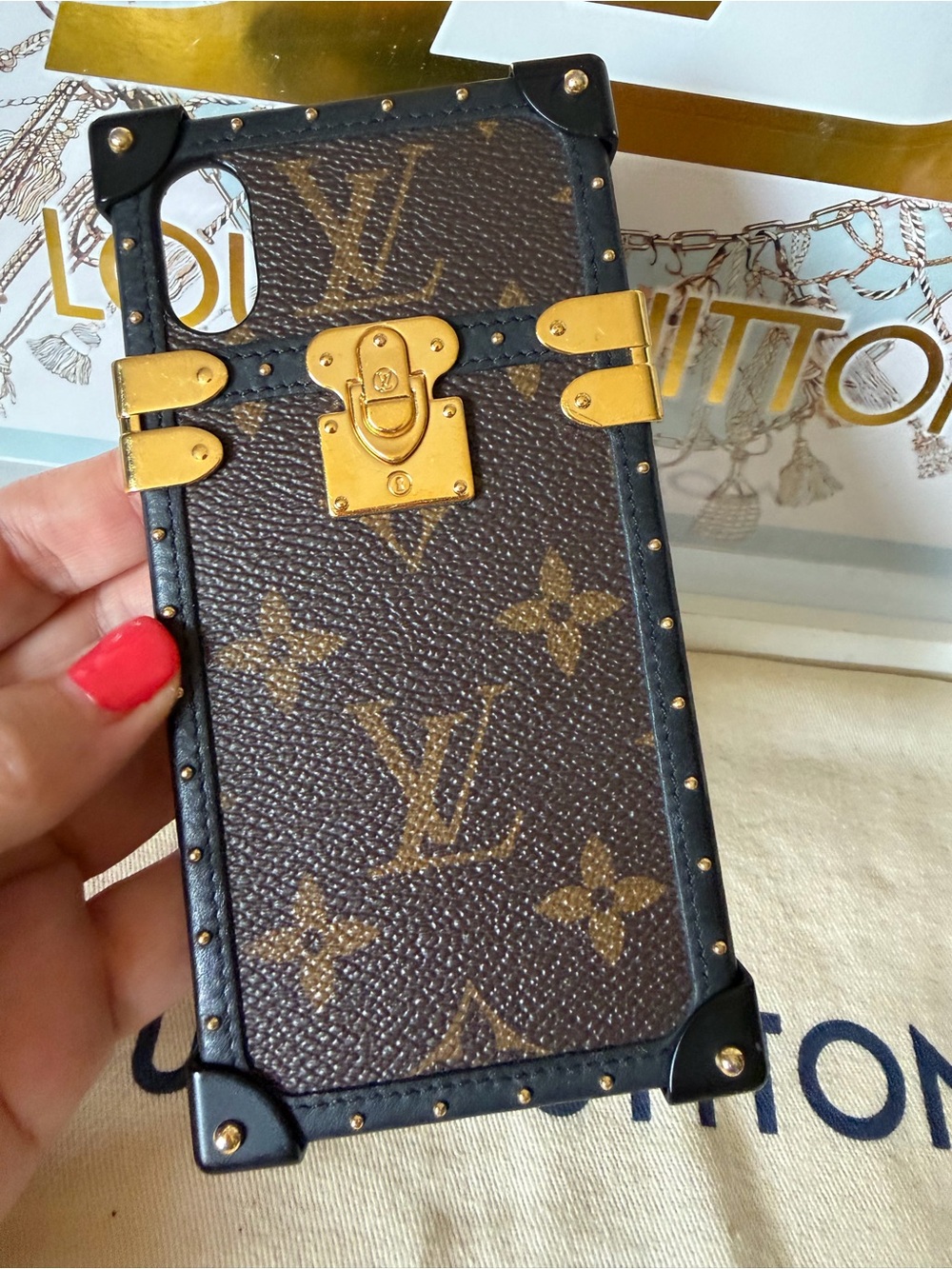 Louis Vuitton Monogram Eye Trunk Phone Case X